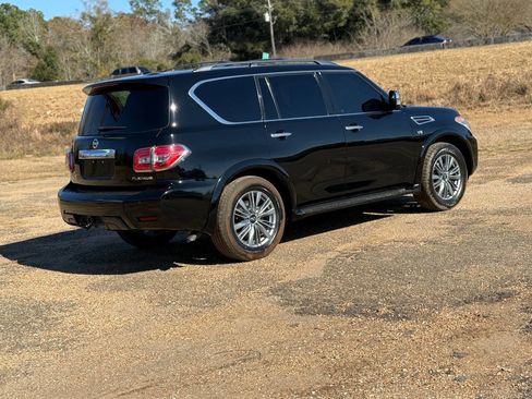 Used 2020 Nissan Armada Platinum w/ Captain's Chairs Package image 5