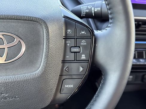 Used 2024 Toyota Prius XLE image 24