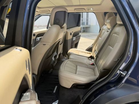 Used 2019 Land Rover Range Rover Sport HSE image 20