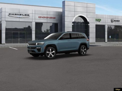 New 2026 Jeep Grand Cherokee Limited image 2
