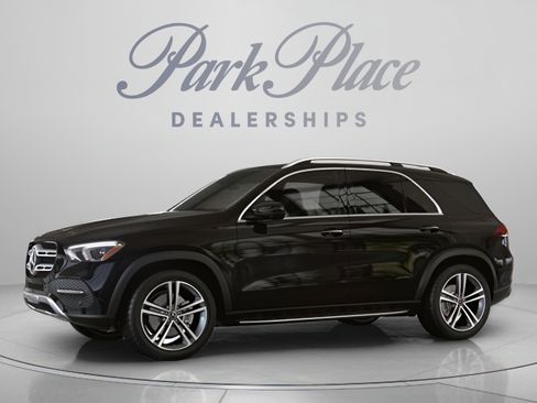 Used 2021 Mercedes-Benz GLE 350 4MATIC image 3