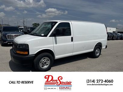 New 2026 GMC Savana 2500