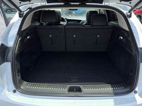 Used 2021 Buick Envision Essence w/ Sport Touring Package FWD image 33
