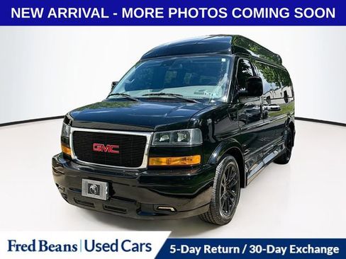 Used 2021 GMC Savana 2500 RWD image 3