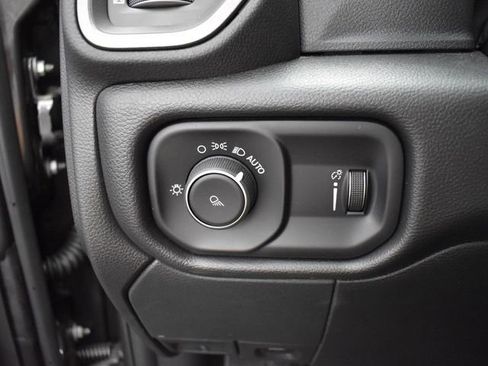 New 2024 RAM 2500 Tradesman w/ Snow Chief Group image 16