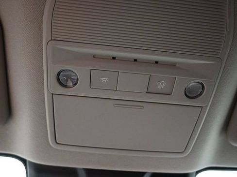 Used 2026 Nissan Sentra SR w/ Floor Mat Package FWD image 31