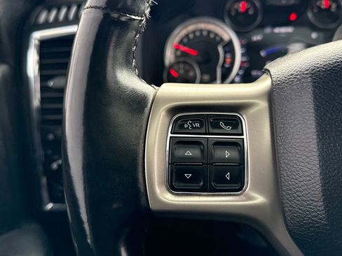 Used 2016 RAM 2500 Laramie w/ Convenience Group image 31