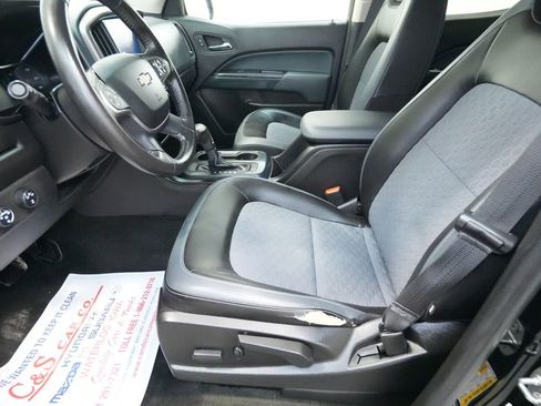 Used 2015 Chevrolet Colorado Z71 image 16