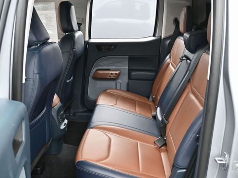 Used 2022 Ford Maverick Lariat w/ Lariat Luxury Package image 32