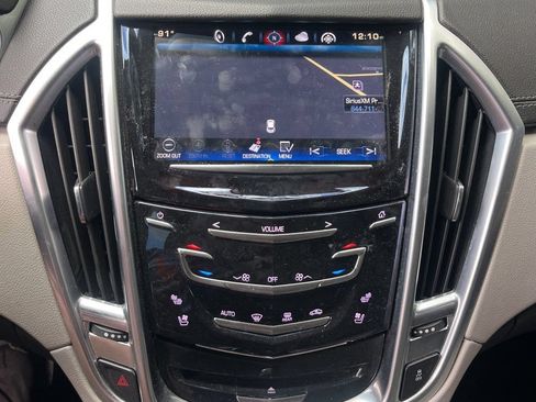 Used 2016 Cadillac SRX Premium FWD image 3
