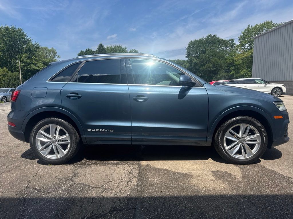 Used 2016 Audi Q3 2.0T Premium Plus w/ Technology Package AWD/4WD image 6