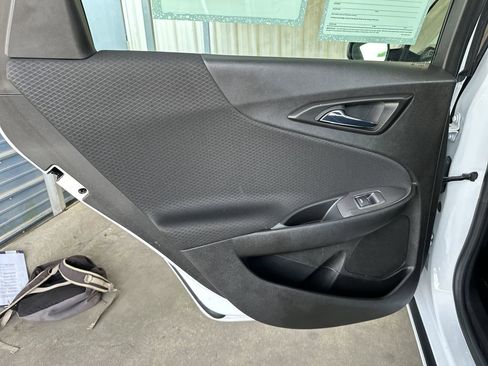 Used 2023 Chevrolet Malibu LT FWD image 28