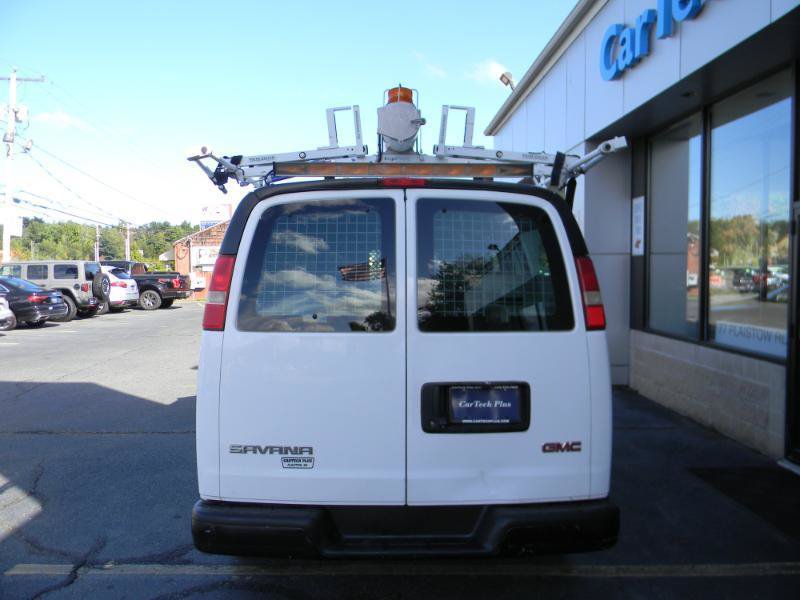 Used 2015 GMC Savana 3500 RWD image 7