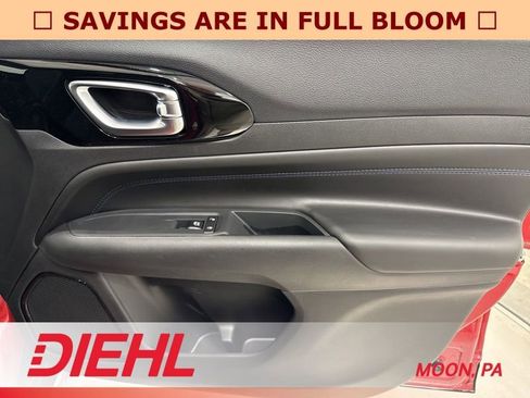 New 2026 Jeep Compass Latitude image 14