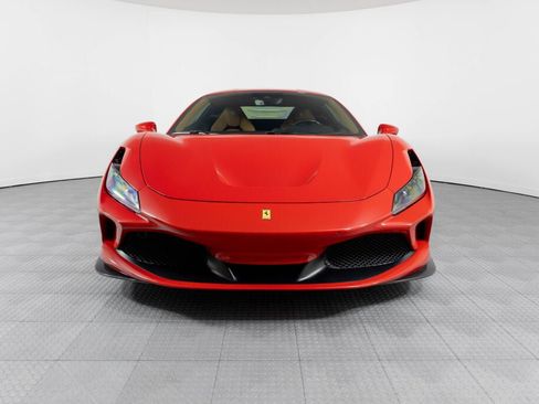 Certified 2021 Ferrari F8 Tributo RWD image 11