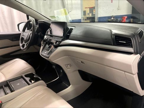 Used 2025 Honda Odyssey EX-L image 14