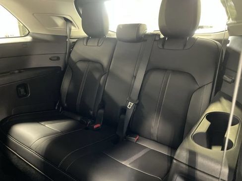 Used 2025 MAZDA CX-90 3.3 Turbo w/ Select Package AWD/4WD image 24