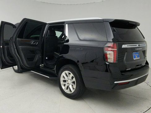 Used 2024 Chevrolet Tahoe Premier w/ Premium Package RWD image 11