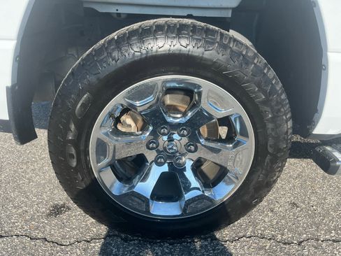 Used 2021 RAM 1500 Big Horn image 32