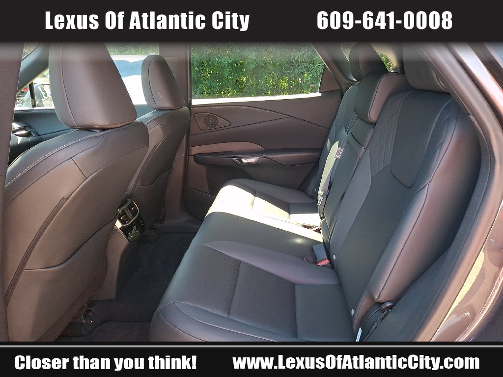 Certified 2025 Lexus RX 350 Premium w/ Convenience Package AWD/4WD image 10