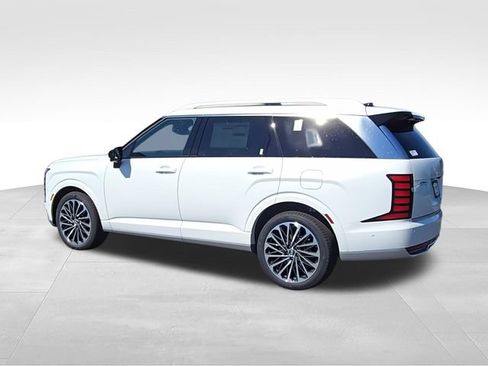New 2026 Hyundai Palisade Calligraphy FWD image 6