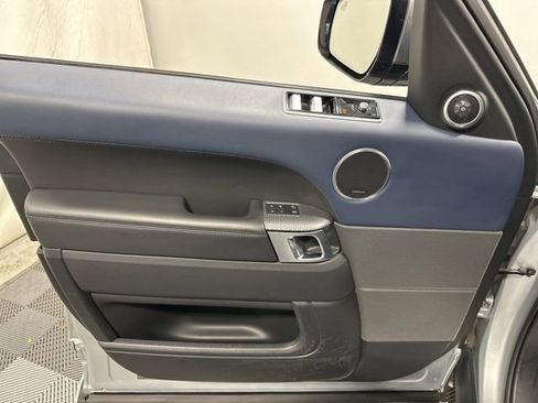 Used 2019 Land Rover Range Rover Sport Supercharged image 15