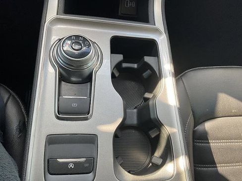 Used 2024 Ford Edge SEL w/ Convenience Package image 21