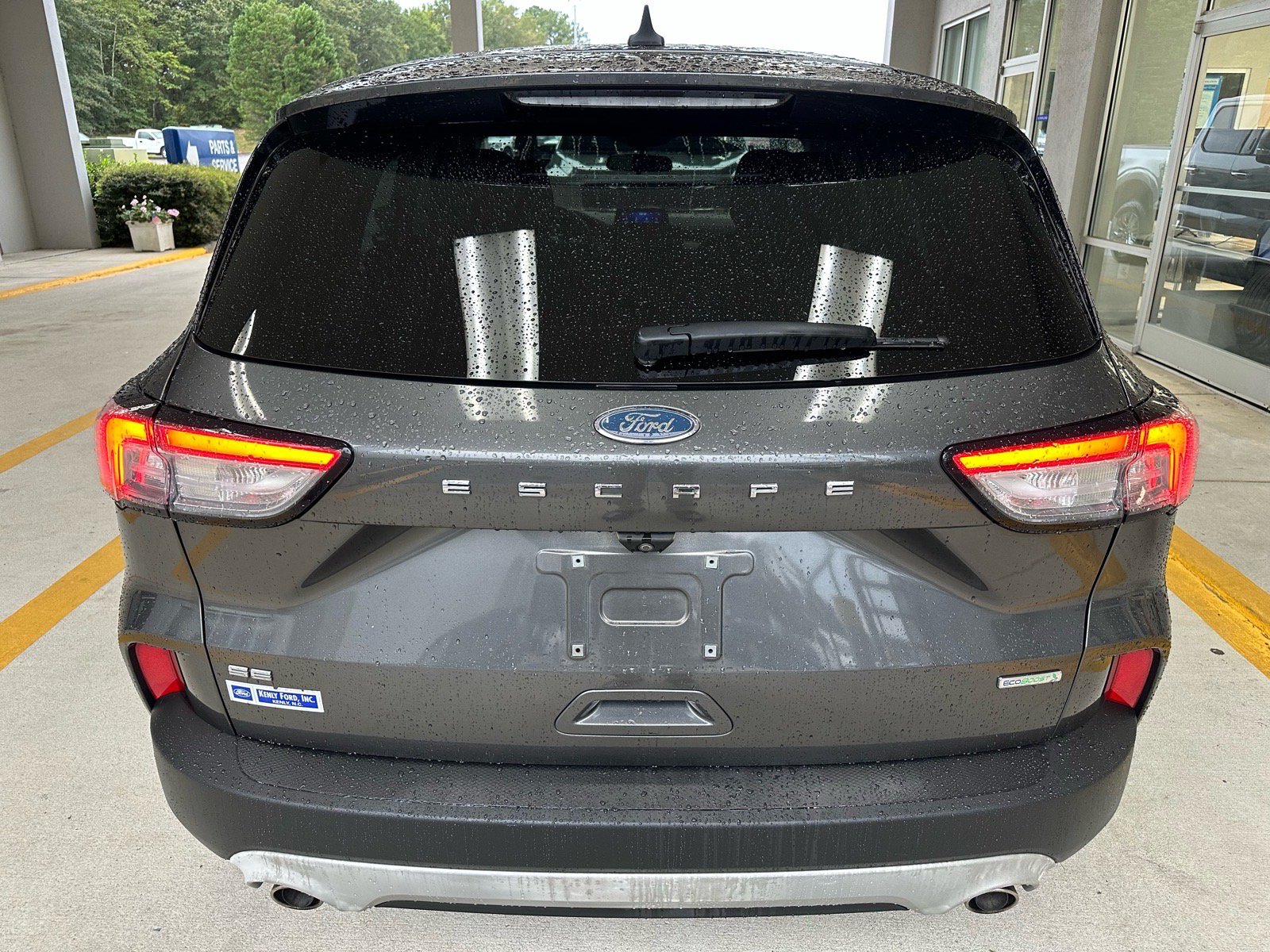 Certified 2020 Ford Escape SE FWD image 10