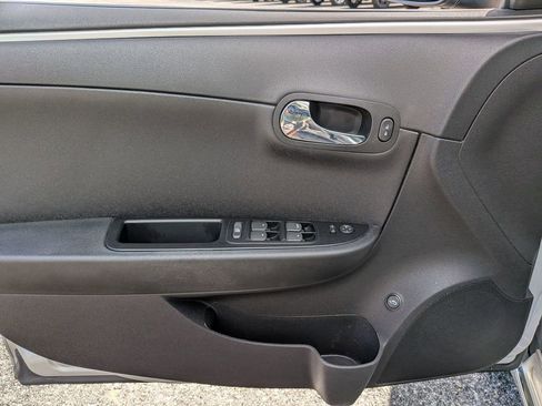 Used 2012 Chevrolet Malibu LT image 29