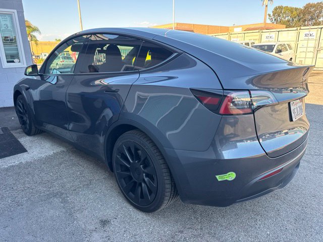 Used 2023 Tesla Model Y Long Range AWD/4WD image 7