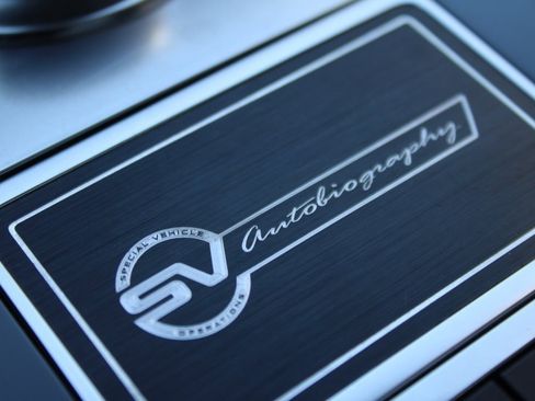 Used 2020 Land Rover Range Rover SV Autobiography Dynamic image 39