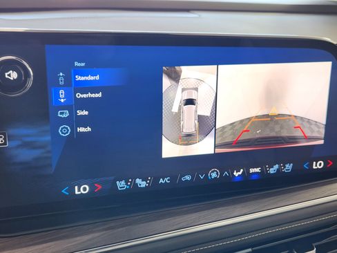 Used 2025 Chevrolet Tahoe Premier image 23