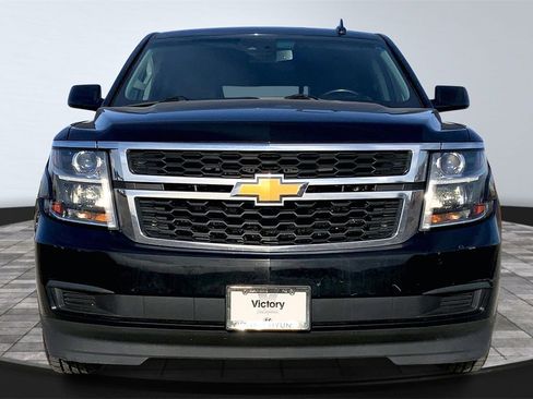 Used 2016 Chevrolet Tahoe LT image 2