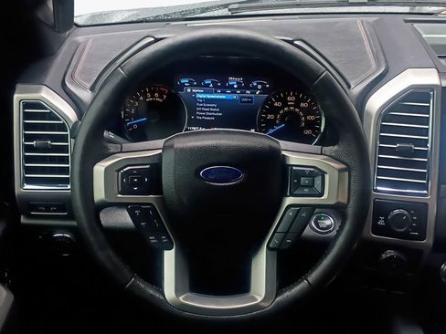 Used 2016 Ford F150 Platinum w/ Equipment Group 701A Luxury AWD/4WD image 21