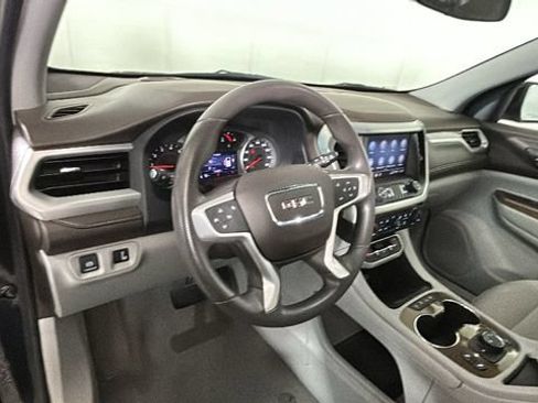 Used 2022 GMC Acadia SLE w/ LPO, Cargo Package AWD/4WD image 14