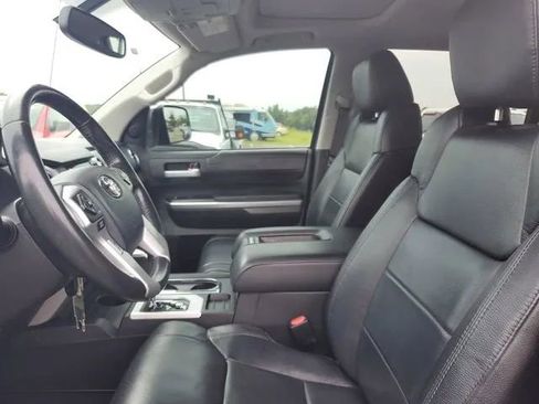 Used 2017 Toyota Tundra Limited image 19