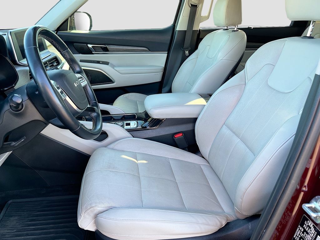 Used 2022 Kia Telluride SX w/ Nightfall Edition Package AWD/4WD image 22