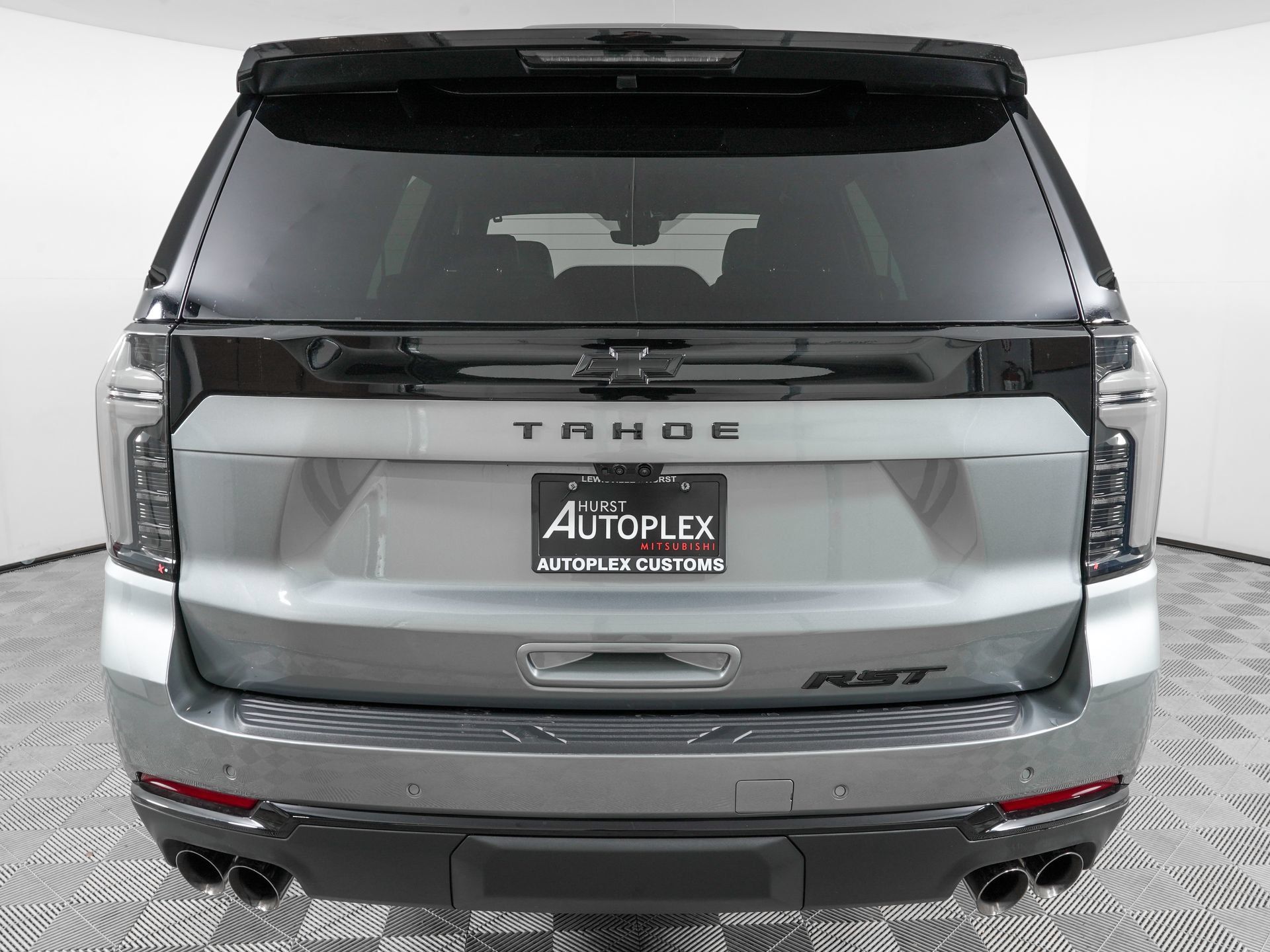 Used 2026 Chevrolet Tahoe RST w/ RST Performance Edition AWD/4WD image 7
