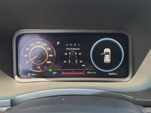 Used 2023 Hyundai Kona SE FWD image 4