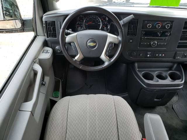 Used 2016 Chevrolet Express 2500 LS RWD image 15