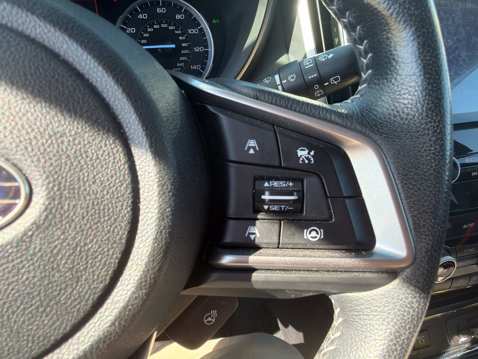 Used 2022 Subaru Ascent Limited w/ Technology Package AWD/4WD image 17