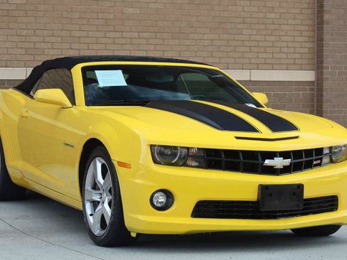 Used 2011 Chevrolet Camaro SS w/ RS Package RWD image 10