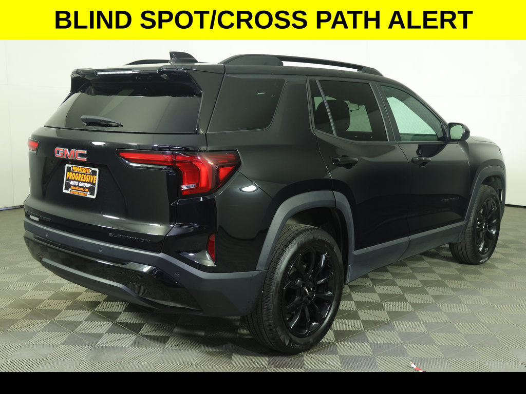Used 2025 GMC Terrain Elevation w/ Black Edition AWD/4WD image 8