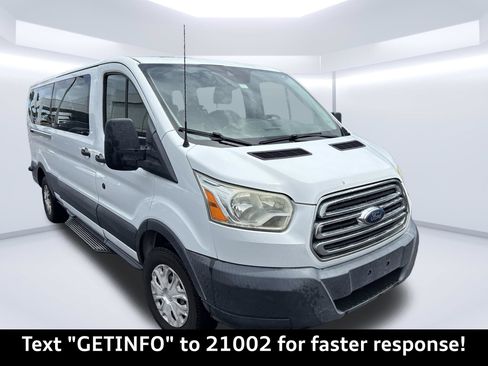 Used 2016 Ford Transit 350 XLT RWD image 2