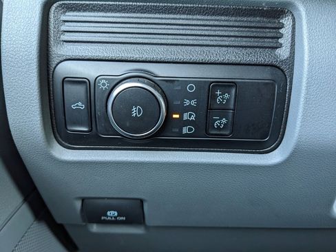 Used 2025 Ford F250 XLT image 42