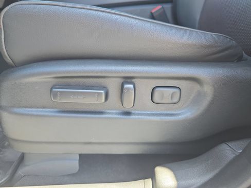 Used 2025 Honda Ridgeline Black Edition image 15