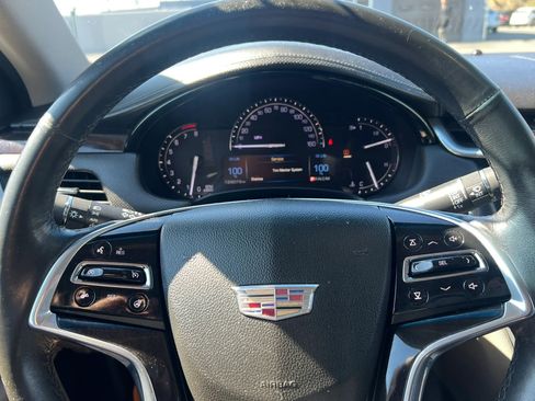 Used 2017 Cadillac XTS Luxury FWD image 18