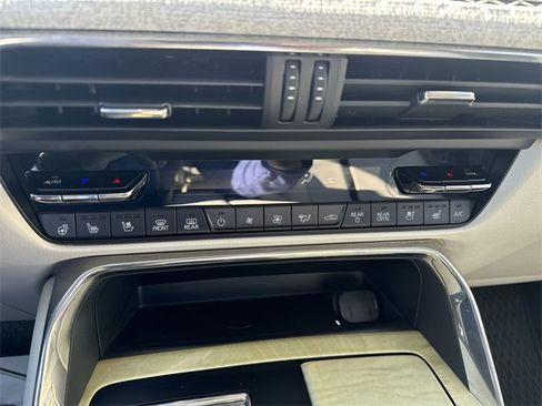 Used 2024 MAZDA CX-90 3.3 Turbo S w/ Premium Plus image 19