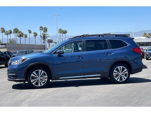 Used 2022 Subaru Ascent Limited w/ Technology Package AWD/4WD image 2