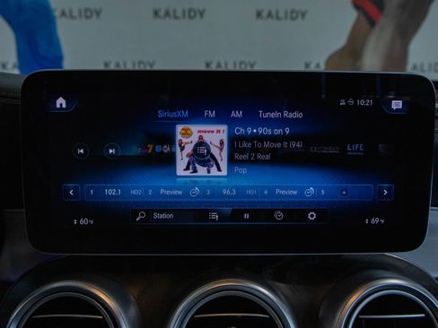 Used 2020 Mercedes-Benz GLC 300 4MATIC Coupe w/ Parking Assistance Package image 9